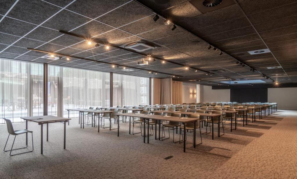 Parkhotel Κόρτρικ Εξωτερικό φωτογραφία